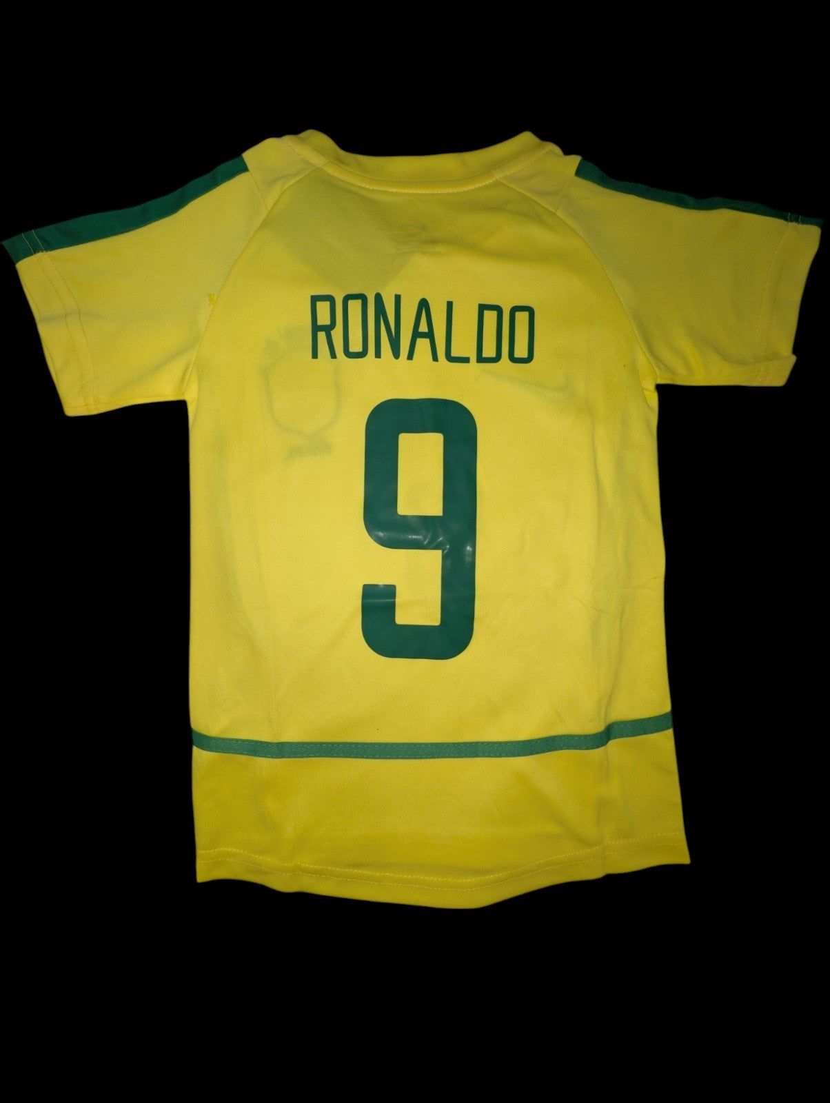 Ronaldo Nazario #9 Brazil National Team 2002 Kids Kit