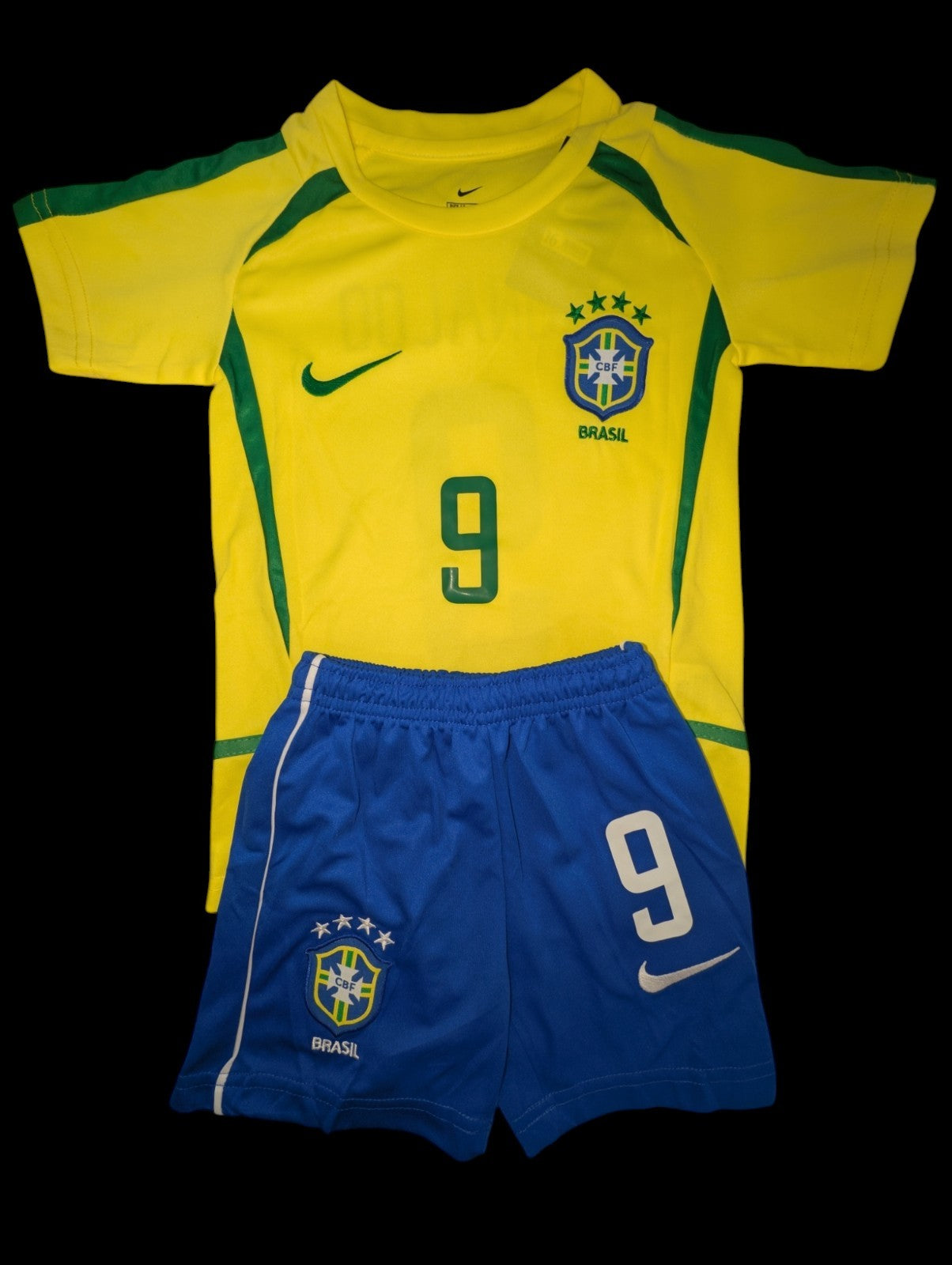 Ronaldo Nazario #9 Brazil National Team 2002 Kids Kit