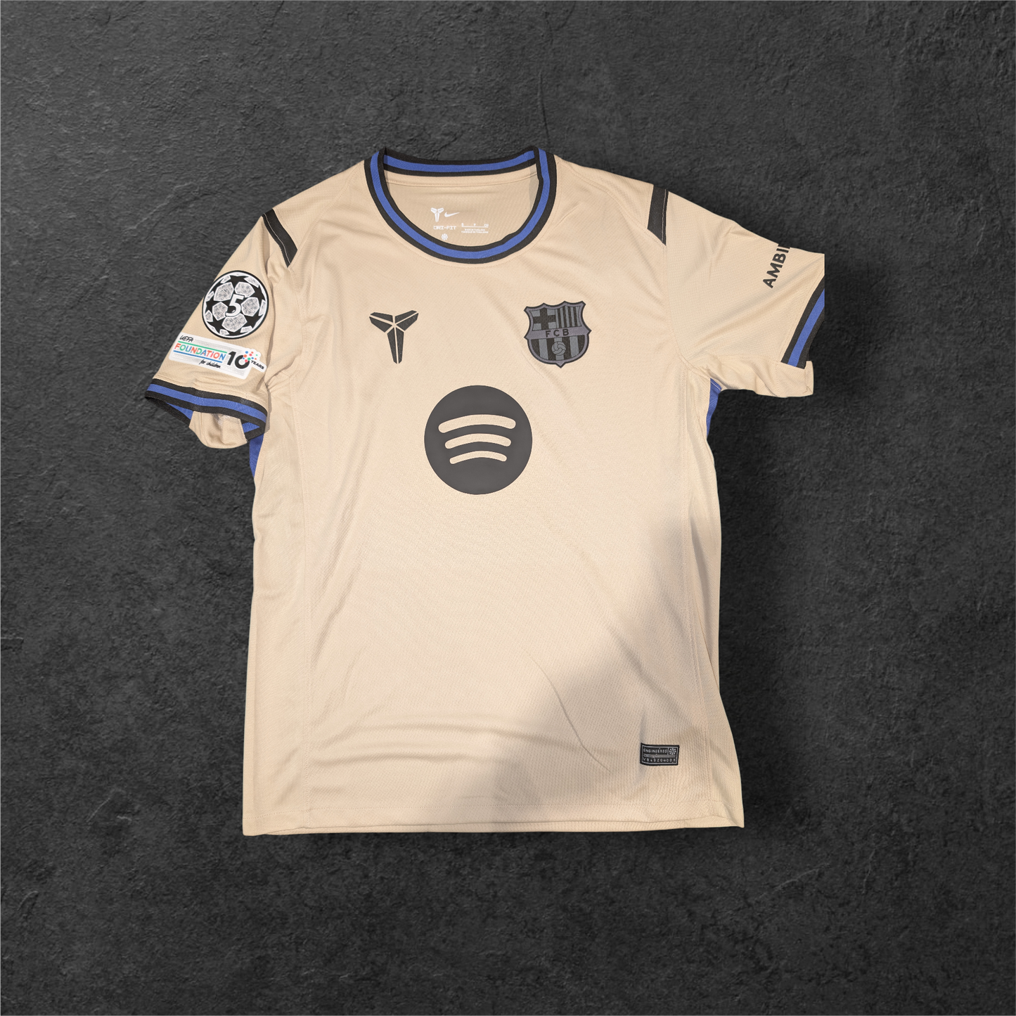 Raphinha FC Barcelona away jersey